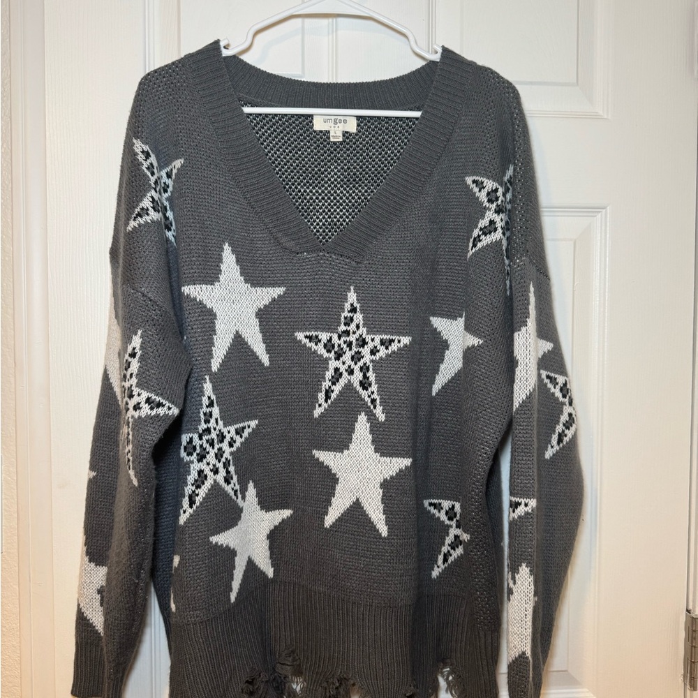 UMGEE Gray Star Pattern Sweater